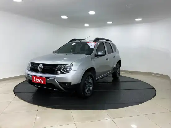 RENAULT-DUSTER-2017