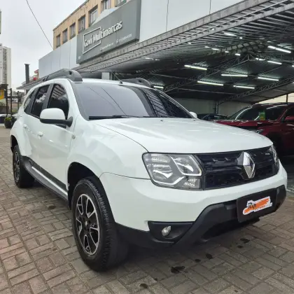 RENAULT DUSTER 1.6 DAKAR 4X2 16V FLEX 4P MANUAL RENAULT DUSTER 1.6 DAKAR 4X2 16V FLEX 4P MANUAL