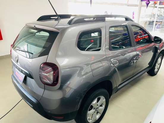 RENAULT-DUSTER-2025