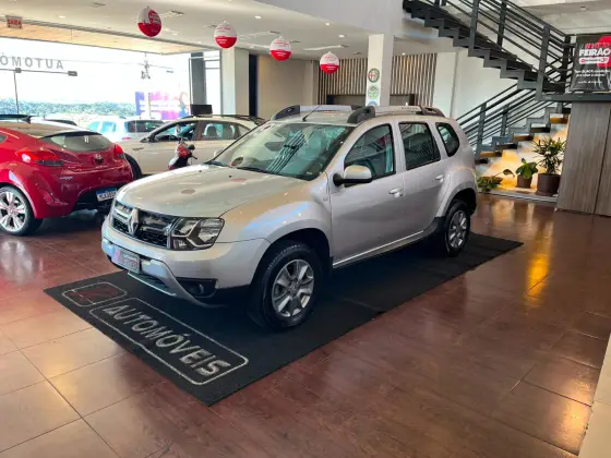 RENAULT DUSTER 2.0 16V HI-FLEX DYNAMIQUE AUTOMÁTICO RENAULT DUSTER 2.0 16V HI-FLEX DYNAMIQUE AUTOMÁTICO