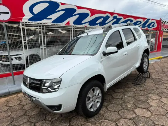RENAULT DUSTER 2.0 DYNAMIQUE 4X2 16V FLEX 4P AUTOMÁTICO RENAULT DUSTER 2.0 DYNAMIQUE 4X2 16V FLEX 4P AUTOMÁTICO