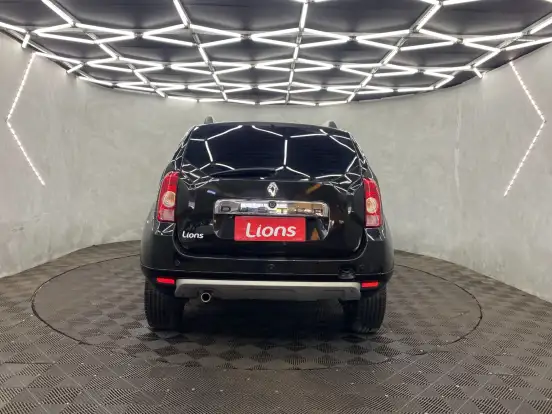 RENAULT-DUSTER-2014