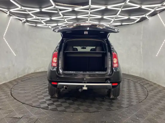 RENAULT-DUSTER-2014