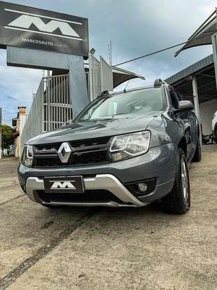 RENAULT-DUSTER OROCH-2018