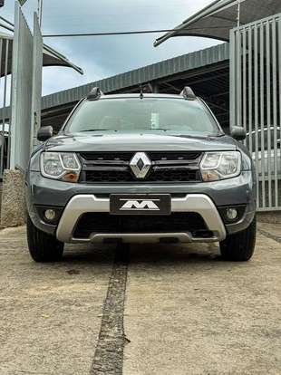 RENAULT-DUSTER OROCH-2018