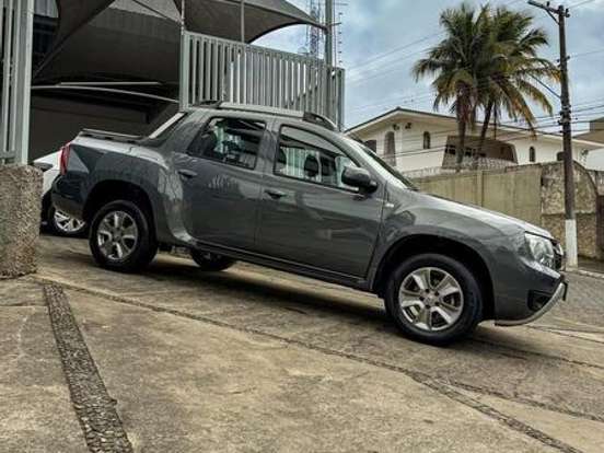 RENAULT-DUSTER OROCH-2.0 16V HI-FLEX DYNAMIQUE AUTOMÁTICO RENAULT-DUSTER OROCH-2018