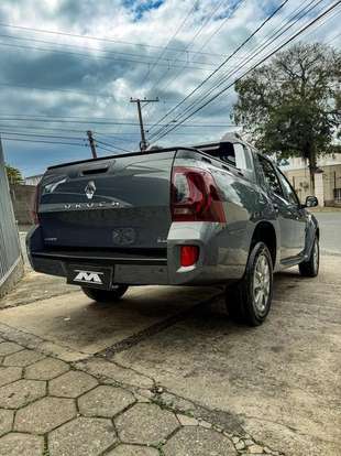 RENAULT-DUSTER OROCH-2018