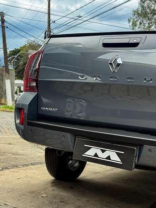 RENAULT-DUSTER OROCH-2018