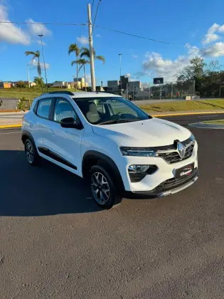 RENAULT KWID 1.0 12V SCE FLEX OUTSIDER MANUAL