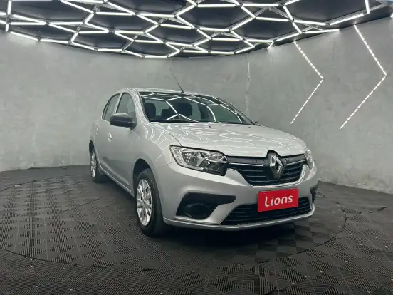 RENAULT-LOGAN-2023
