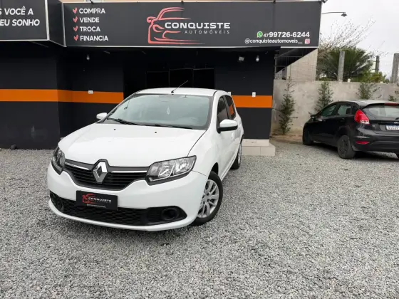 RENAULT SANDERO 1.0 EXPRESSION 16V FLEX 4P MANUAL