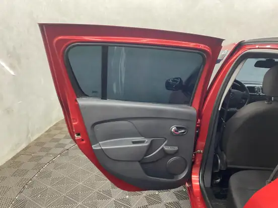 RENAULT-SANDERO-1.6 16V SCE FLEX EXPRESSION MANUAL RENAULT-SANDERO-2018