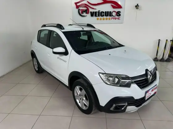 RENAULT SANDERO 1.6 16V SCE FLEX ZEN MANUAL RENAULT SANDERO 1.6 16V SCE FLEX ZEN MANUAL