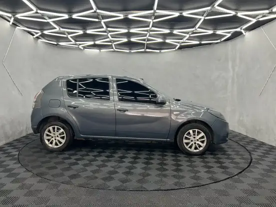 RENAULT-SANDERO-1.6 EXPRESSION 8V FLEX 4P MANUAL RENAULT-SANDERO-2014