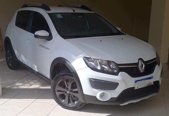 RENAULT-SANDERO-1.6 16V SCE FLEX STEPWAY EASY-R RENAULT-SANDERO-2017
