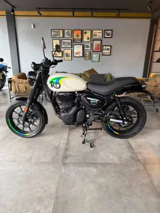 ROYAL ENFIELD HUNTER 350 ROYAL ENFIELD HUNTER 350