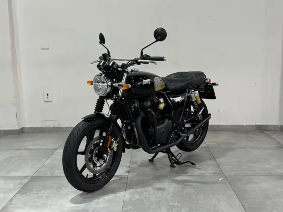 ROYAL ENFIELD INTERCEPTOR 