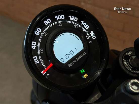 ROYAL ENFIELD-HUNTER 350-2025
