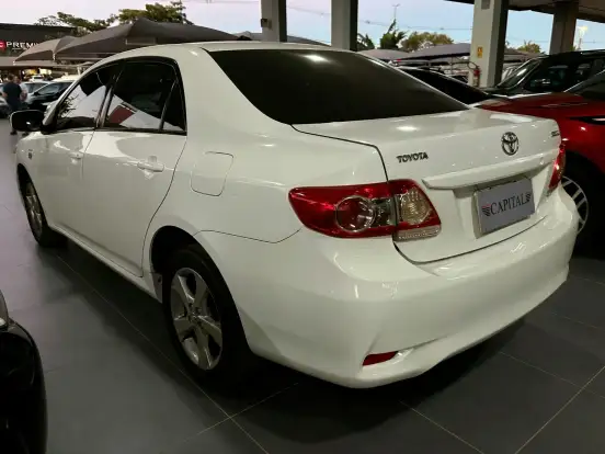 TOYOTA-COROLLA-1.8 GLI 16V FLEX 4P AUTOMÁTICO TOYOTA-COROLLA-2014