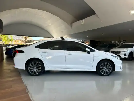 TOYOTA-COROLLA-2022