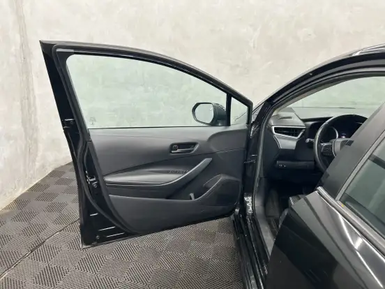 TOYOTA-COROLLA-2023