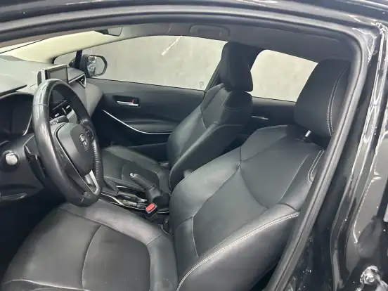 TOYOTA-COROLLA-2023