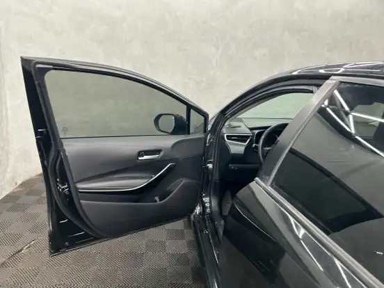 TOYOTA-COROLLA-2023