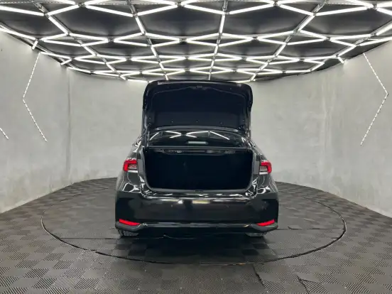 TOYOTA-COROLLA-2023