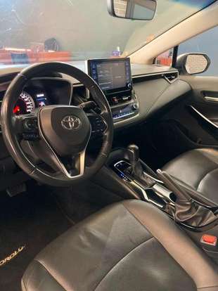 TOYOTA-COROLLA-2021