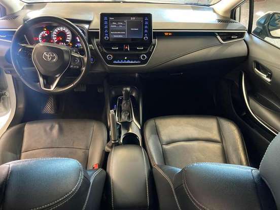 TOYOTA-COROLLA-2021