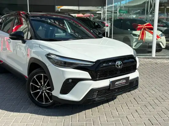 TOYOTA-COROLLA CROSS-2023