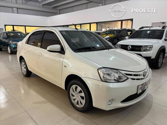 TOYOTA ETIOS 1.5 XS 16V FLEX 4P AUTOMÁTICO