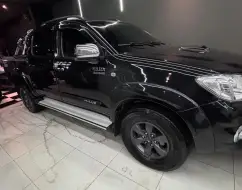 TOYOTA HILUX 2.7 SR 4X2 CD 16V GASOLINA 4P AUTOMÁTICO TOYOTA HILUX 2.7 SR 4X2 CD 16V GASOLINA 4P AUTOMÁTICO