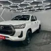 TOYOTA HILUX 2.8 D-4D TURBO DIESEL CD POWER PACK 4X4 MANUAL TOYOTA HILUX 2.8 D-4D TURBO DIESEL CD POWER PACK 4X4 MANUAL