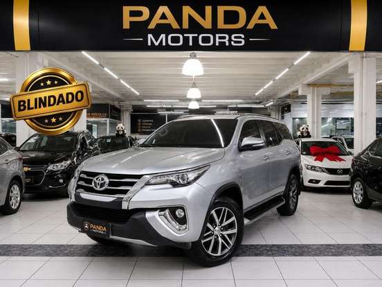 TOYOTA-HILUX-2.8 4X4 CS 16V TURBO DIESEL 2P MANUAL TOYOTA-HILUX-2016