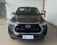 TOYOTA HILUX 2.8 D-4D TURBO DIESEL CD SRV 4X4 AUTOMÁTICO TOYOTA HILUX 2.8 D-4D TURBO DIESEL CD SRV 4X4 AUTOMÁTICO