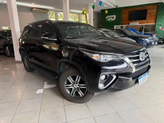 TOYOTA-HILUX SW4-2.7 SR 7 LUGARES 4X2 16V FLEX 4P AUTOMÁTICO TOYOTA-HILUX SW4-2016