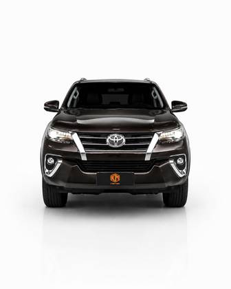 TOYOTA HILUX SW4 2.8 SRX 4X4 7 LUGARES 16V TURBO INTERCOOLER DIESEL 4P AUTOMÁTICO