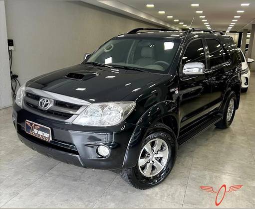 TOYOTA HILUX SW4 3.0 SRV 4X4 16V TURBO INTERCOOLER DIESEL 4P AUTOMÁTICO