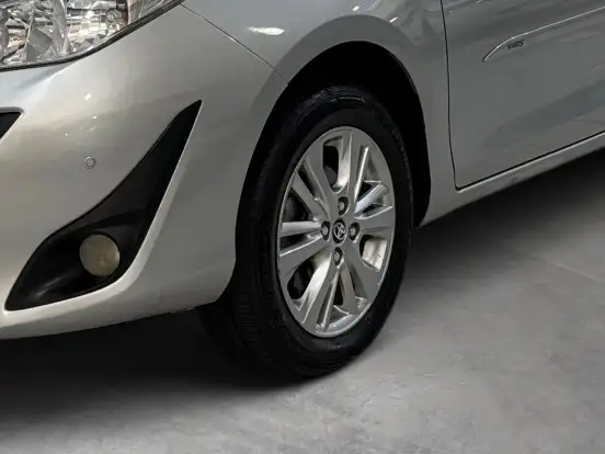 TOYOTA-YARIS-1.5 16V FLEX SEDAN XL MANUAL TOYOTA-YARIS-2018