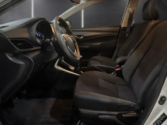 TOYOTA-YARIS-1.5 16V FLEX SEDAN XL MANUAL TOYOTA-YARIS-2018