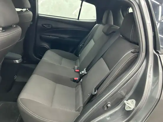 TOYOTA-YARIS-2025