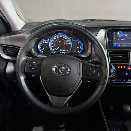 TOYOTA YARIS 1.5 16V FLEX SEDAN XL MULTIDRIVE