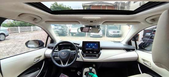 TOYOTA-COROLLA-2023