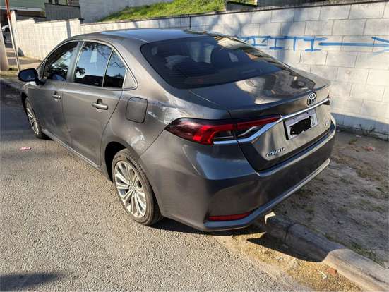 TOYOTA-COROLLA-2023