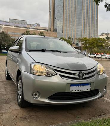 TOYOTA ETIOS 1.3 X 16V FLEX 4P MANUAL