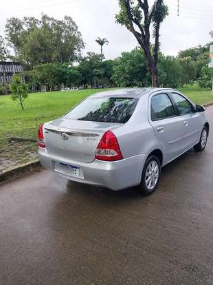 TOYOTA-ETIOS-2016