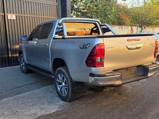 TOYOTA-HILUX-2.8 SRV 4X4 CD 16V DIESEL 4P AUTOMÁTICO TOYOTA-HILUX-2020