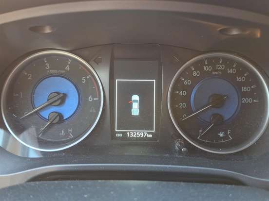 TOYOTA-HILUX-2020
