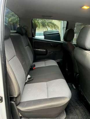 TOYOTA-HILUX-2015